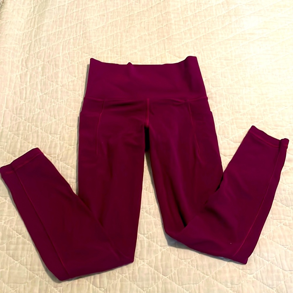 Athleta XXS salutation 7/8 tight in powervita